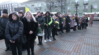 У Рівному попрощалися з військовим Євгенієм Галягіним У Рівному попрощалися з військовим Євгенієм Галягіним