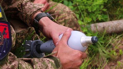 Мінометники другої Галицької бригади Західного оперативно-територіального об'єднання Нацгвардії України Мінометники другої Галицької бригади Західного оперативно-територіального об'єднання Нацгвардії України