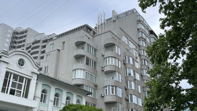 Миколаївська багатоповерхівка Миколаївська багатоповерхівка