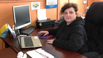 "Проукраїнських людей видно". Переселенка з Херсона – про допомогу землякам в окупації та Кропивницькому "Проукраїнських людей видно". Переселенка з Херсона – про допомогу землякам в окупації та Кропивницькому
