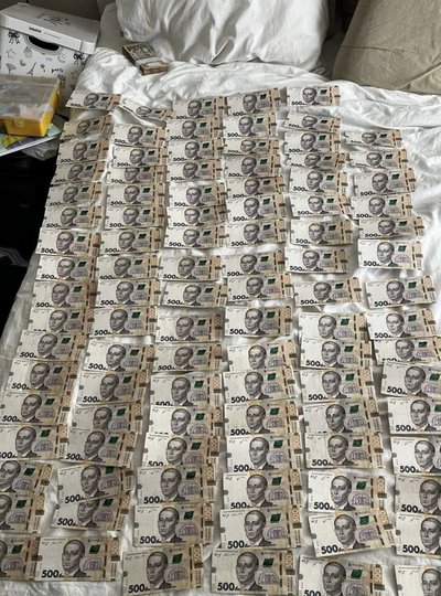 Черкащан судитимуть за продаж підробок відомого американського бренду Черкащан судитимуть за продаж підробок відомого американського бренду