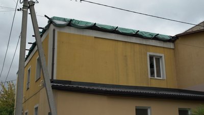 «Квартири заливає дощем»: у Кропивницькому вигорілий понад два місяці тому будинок залишається без даху «Квартири заливає дощем»: у Кропивницькому вигорілий понад два місяці тому будинок залишається без даху
