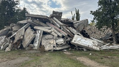 Демонтований будинок культури у Первомайському. Миколаївщина, 18 жовтня 2024 року Демонтований будинок культури у Первомайському. Миколаївщина, 18 жовтня 2024 року