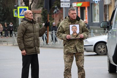Теребовлянська громада, похорон, прощання із бійцем, ЗСУ, Ігор Синенький Теребовлянська громада, похорон, прощання із бійцем, ЗСУ, Ігор Синенький