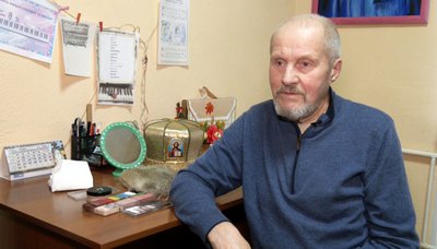 Волинський актор 30 років грає Святого Миколая Волинський актор 30 років грає Святого Миколая
