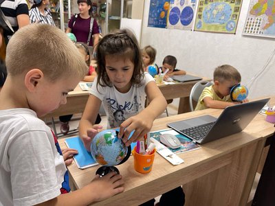 В Одесі відкрили освітній простір Ukrainian future hub для дітей В Одесі відкрили освітній простір Ukrainian future hub для дітей