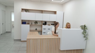 Підпалювали клініки та позбавляли волі: за що у Полтаві судять злочинне угрупування Підпалювали клініки та позбавляли волі: за що у Полтаві судять злочинне угрупування