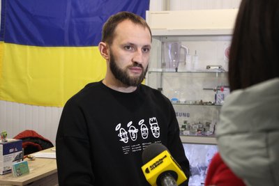 Допомога військовим: у Житомирі безкоштовно ремонтують і передають пральні машини на фронт Допомога військовим: у Житомирі безкоштовно ремонтують і передають пральні машини на фронт