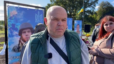 У селищі на Чернігівщині місцеві жителі своїм коштом облаштували Алею пам’яті загиблих героїв У селищі на Чернігівщині місцеві жителі своїм коштом облаштували Алею пам’яті загиблих героїв