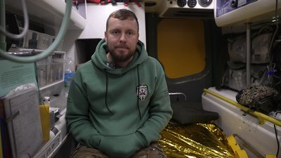 Як працюють добровольці медичного батальйону "Госпітальєри" у стабпункті на Донеччині Як працюють добровольці медичного батальйону "Госпітальєри" у стабпункті на Донеччині