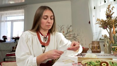 Віта Білоус, плетіння павука