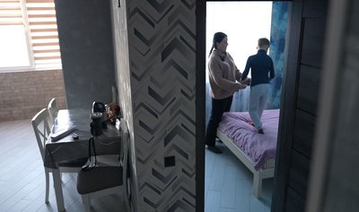 У квартирі девʼять градусів: як живуть мешканці будинку на електроживленні у Черкасах У квартирі девʼять градусів: як живуть мешканці будинку на електроживленні у Черкасах
