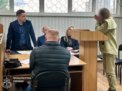 У Харкові жінка до смерті побила 3-річного пасинка У Харкові жінка до смерті побила 3-річного пасинка