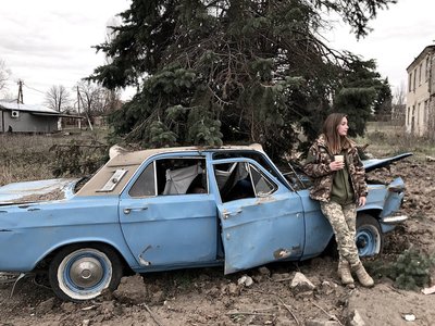 Руся Данілкіна у зоні бойових дій Руся Данілкіна у зоні бойових дій