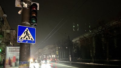 Просять залучати регулювальників: як відключення електрики впливають на рух кропивницькими дорогами Просять залучати регулювальників: як відключення електрики впливають на рух кропивницькими дорогами