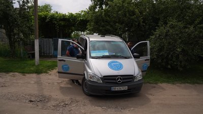 "Якийсь постріл найменший – вже плачуть": як триває евакуація родин з дітьми з прифронтового села на Дніпропетровщині "Якийсь постріл найменший – вже плачуть": як триває евакуація родин з дітьми з прифронтового села на Дніпропетровщині