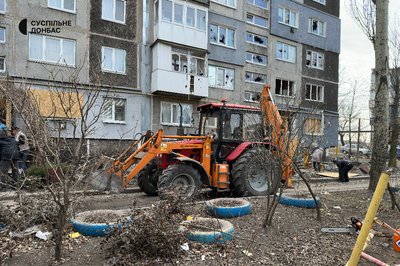 Перше влучання у житловий будинок в Мирнограді: в МВА розказали про наслідки обстрілу Перше влучання у житловий будинок в Мирнограді: в МВА розказали про наслідки обстрілу