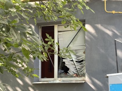 У Чугуєві пошкоджені вікна після російської атаки вранці 18 липня 2025 року