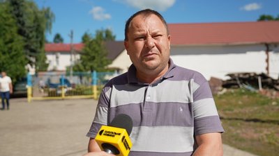 "Город пополов, жуків потравив – можна трохи відпочить". Як з Білопілля на Сумщині евакуюють місцевих жителів "Город пополов, жуків потравив – можна трохи відпочить". Як з Білопілля на Сумщині евакуюють місцевих жителів