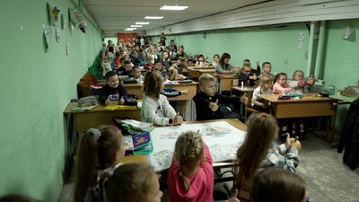 Освіта: як навчаються школярі Чернігова під час повітряних тривог Освіта: як навчаються школярі Чернігова під час повітряних тривог
