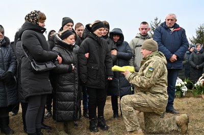 Олег мокрицький Олег мокрицький