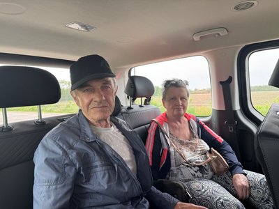 "У дитини приступи епілепсії від вибухів": як евакуюють населення з прифронтової Іванівки "У дитини приступи епілепсії від вибухів": як евакуюють населення з прифронтової Іванівки