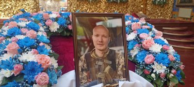 У Житомирі попрощалися з військовослужбовцем Нікітою Козловим