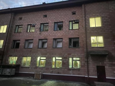 РФ другу ніч поспіль атакує Ізмаїльський район: пошкоджені лікарня та зерновий склад РФ другу ніч поспіль атакує Ізмаїльський район: пошкоджені лікарня та зерновий склад