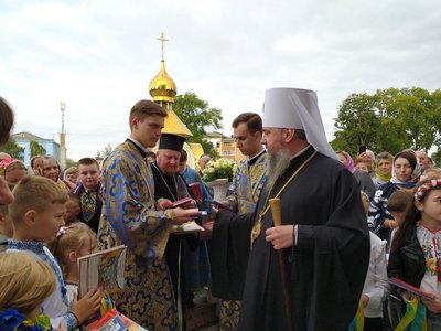 Урочисту службу в Свято-Покровському соборі Рівного очолює митрополит ПЦУ Епіфаній Урочисту службу в Свято-Покровському соборі Рівного очолює митрополит ПЦУ Епіфаній
