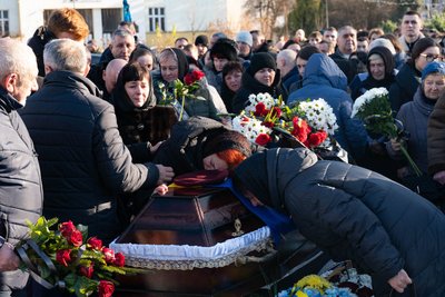 В Ужгороді попрощалися із полеглим захисником Михайлом Шуляковським