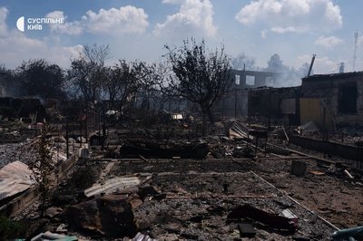 Атака РФ на Київщину: є загиблі і поранені. У Вишневому тимчасово евакуювали понад 500 людей Атака РФ на Київщину: є загиблі і поранені. У Вишневому тимчасово евакуювали понад 500 людей