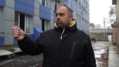 “Прилетіли вночі “шахеди”: зазнав значних руйнувань залізничний вокзал у Сумах “Прилетіли вночі “шахеди”: зазнав значних руйнувань залізничний вокзал у Сумах