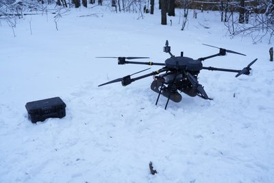 "Основна задача — знищувати ворога". Як бійці 42-ї ОМБр відбивають атаки РФ за допомогою БпЛА "Vampire" "Основна задача — знищувати ворога". Як бійці 42-ї ОМБр відбивають атаки РФ за допомогою БпЛА "Vampire"