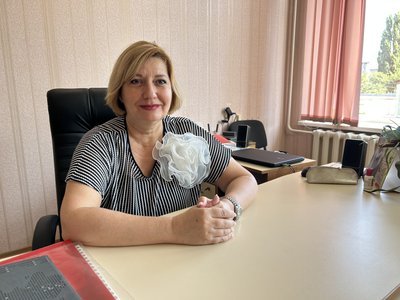 У Кременчуці відновлюють ліцей, пошкоджений 6 липня під час атаки російського БпЛА У Кременчуці відновлюють ліцей, пошкоджений 6 липня під час атаки російського БпЛА