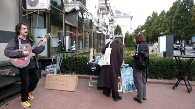 Щоб могли збивати "шахеди": як волонтери збирають на перехоплювачі для підрозділів ППО, що працюють на Чернігівщині Щоб могли збивати "шахеди": як волонтери збирають на перехоплювачі для підрозділів ППО, що працюють на Чернігівщині