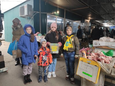 Зібрали понад 14 тисяч гривень: на Миколаївщині діти купили буржуйки для військових