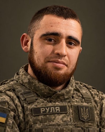 Військовому з Одеси Руслану Кудлаєнку просять посмертно надати звання Героя України Військовому з Одеси Руслану Кудлаєнку просять посмертно надати звання Героя України