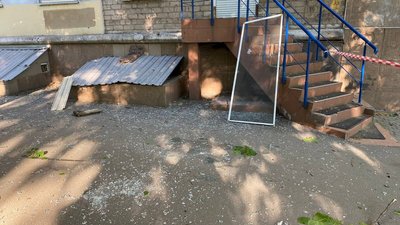 "Вибух — і вікна вилетіли": дніпрянка про атаку безпілотниками РФ "Вибух — і вікна вилетіли": дніпрянка про атаку безпілотниками РФ