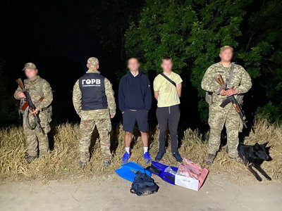 На Одещині затримали чоловіків, які намагалися перепливти до Румунії На Одещині затримали чоловіків, які намагалися перепливти до Румунії