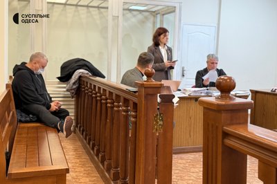 Ексвійськком Одещини Євген Борисов заявив, що ДБР силоміць вивезло його з лікарні до суду Ексвійськком Одещини Євген Борисов заявив, що ДБР силоміць вивезло його з лікарні до суду