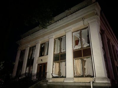 Ракетна атака: в Одесі влучили у собор Ракетна атака: в Одесі влучили у собор