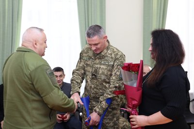 Трьох прикордонників Луганського загону нагородили державними відзнаками Трьох прикордонників Луганського загону нагородили державними відзнаками