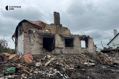 Зруйновані десятки будинків: наслідки атаки РФ по Мархалівці на Київщині Зруйновані десятки будинків: наслідки атаки РФ по Мархалівці на Київщині