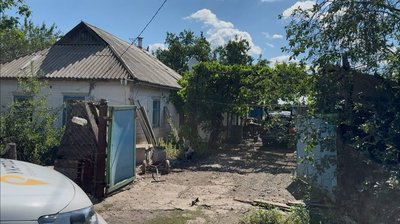 Нема ні світла, ні води, а над селом кружляють розвіддрони: як живуть у прифронтовій Олексіївці на Дніпропетровщині Нема ні світла, ні води, а над селом кружляють розвіддрони: як живуть у прифронтовій Олексіївці на Дніпропетровщині