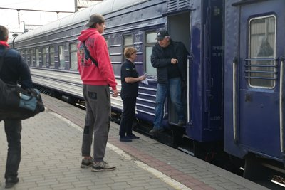Автобус до Конотопа, далі потягом: що чекає на пасажирів комбінованого маршруту на Сумщині Автобус до Конотопа, далі потягом: що чекає на пасажирів комбінованого маршруту на Сумщині