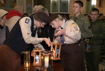 Вифлиємський вогонь миру у Рівному Вифлиємський вогонь миру у Рівному