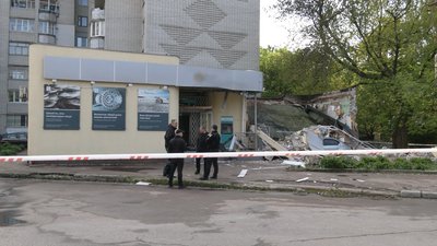 У Чернігівському районному суді відбулися дебати у справі про підрив банку на вулиці Мазепи У Чернігівському районному суді відбулися дебати у справі про підрив банку на вулиці Мазепи