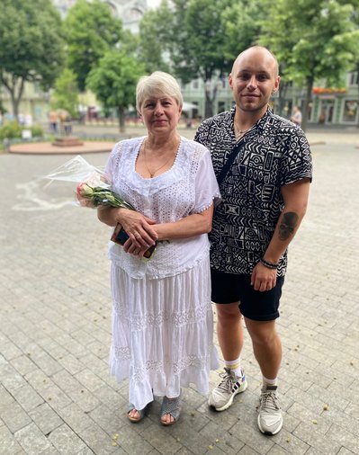 Manila Boss: як актор Сергій Мілевський живе між сценою, війною та Одесою Manila Boss: як актор Сергій Мілевський живе між сценою, війною та Одесою
