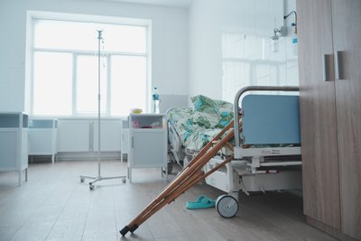 Палата у Близнюківській лікарні на Харківщині Палата у Близнюківській лікарні на Харківщині