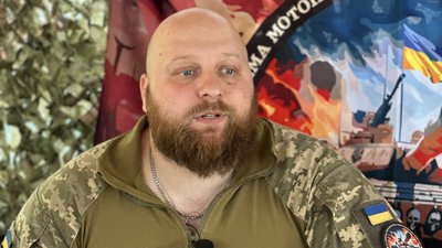 Військовослужбовець танкового батальйону 56 ОМПБр Олесь Донецька область Військовослужбовець танкового батальйону 56 ОМПБр Олесь Донецька область